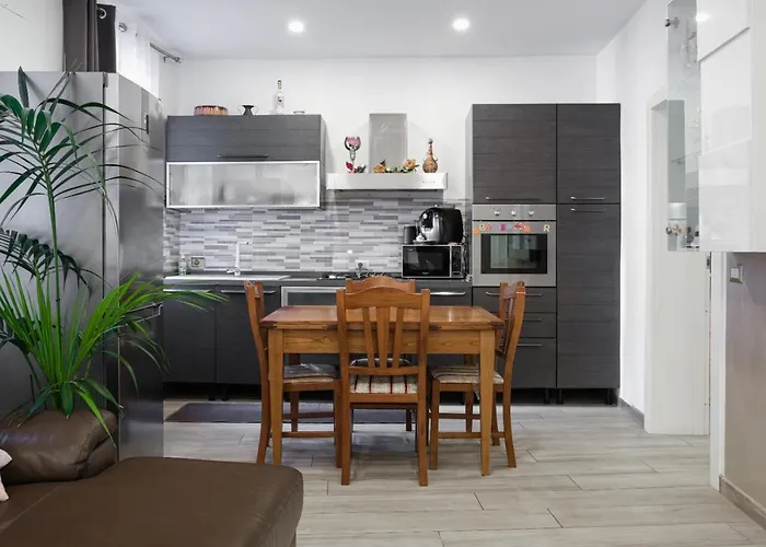Apartment Piagentina 01 *